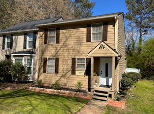 562 Manning Rd SW, Marietta, GA 30064