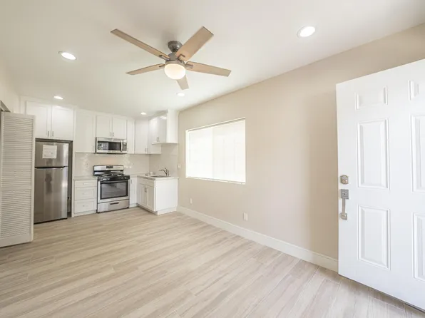 21315 1/2 Kingsbury St, Chatsworth, CA 91311