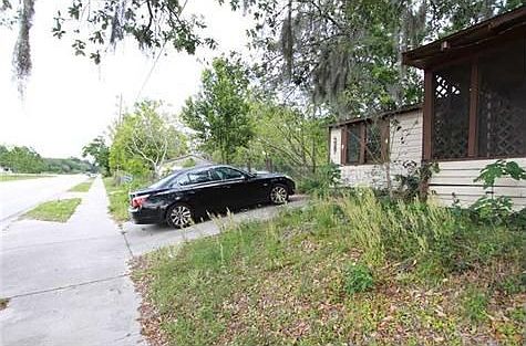 3rd image of 4587 N Ronald Reagan Blvd