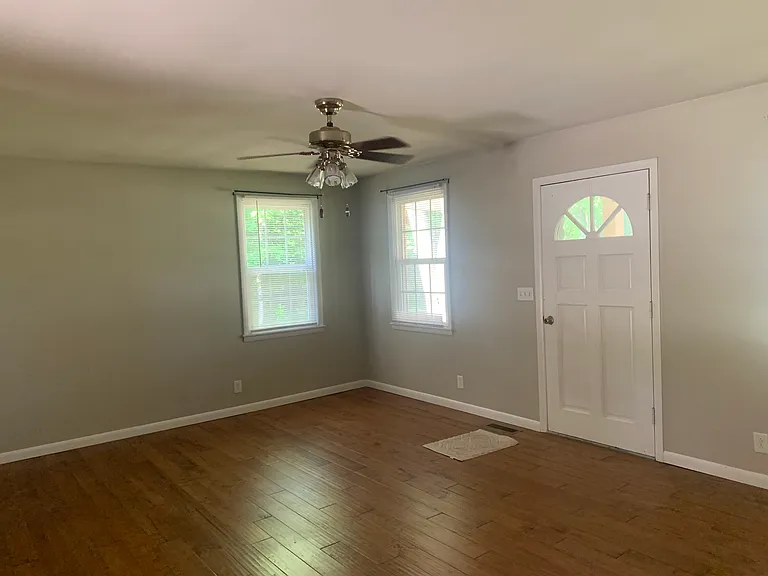 1863 Lake Rd — Photo 8