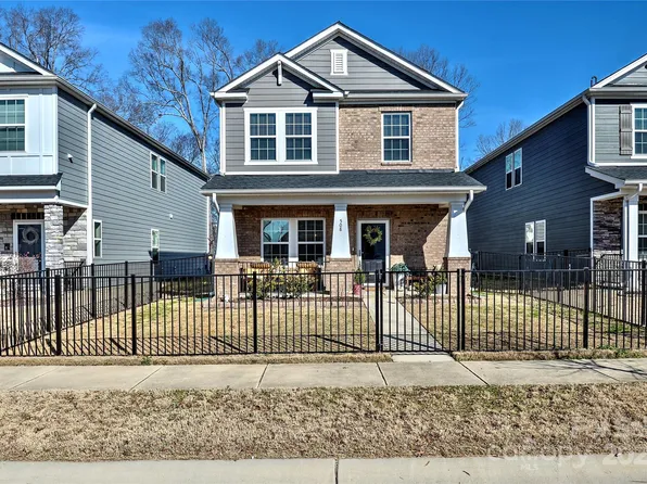 508 Cranford Dr, Pineville, NC 28134