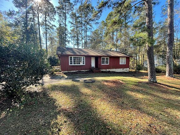 4th image of 1551 N Pinetree Blvd