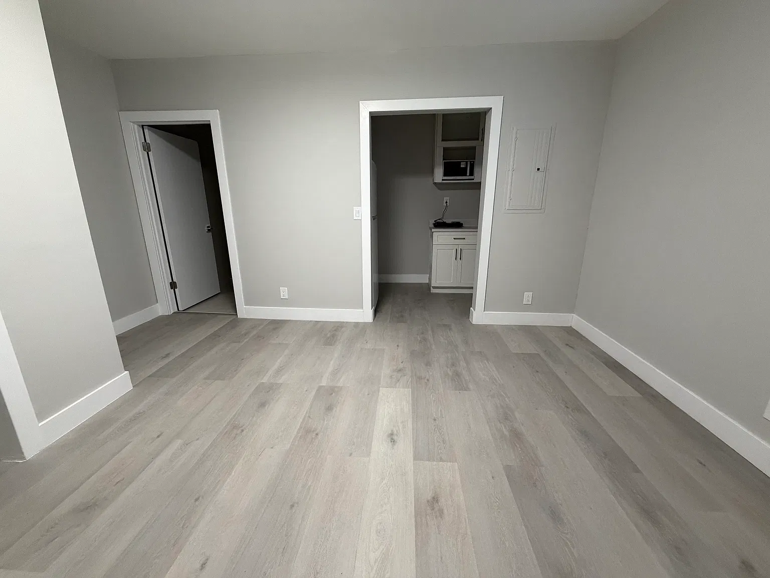 Studio, 457 sqft, $1,550 — Photo 4