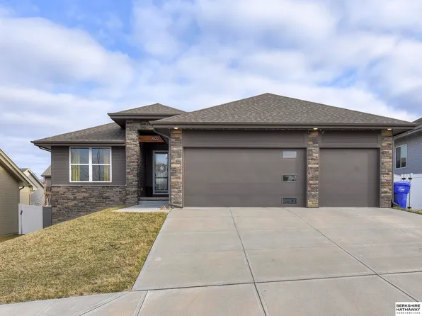 2022 Geri Cir, Cir, NE 68147