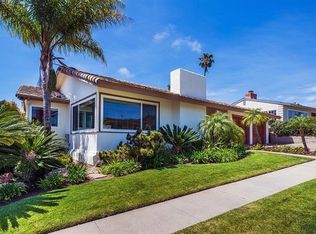 5512 Candlelight Dr, La Jolla, CA 92037