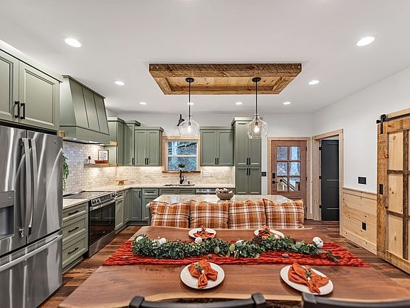 12th image of this home