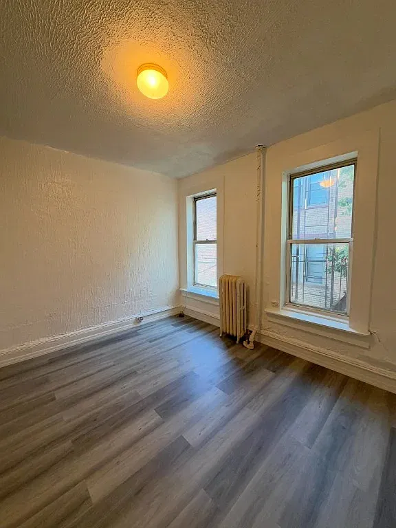 193 Buffalo Avenue — Photo 2