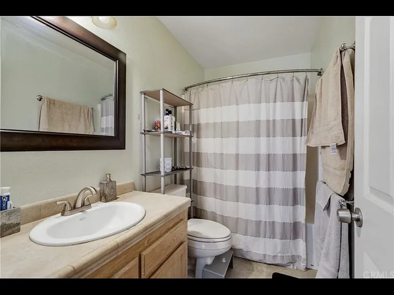 73596 Buena Vista Dr — Photo 16