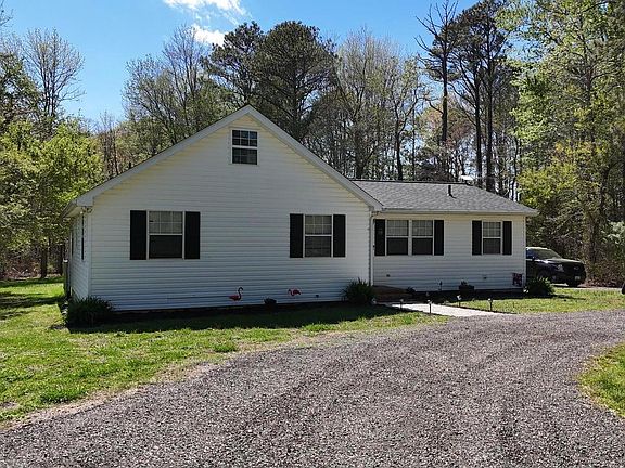 5th image of 20939 Abell Rd