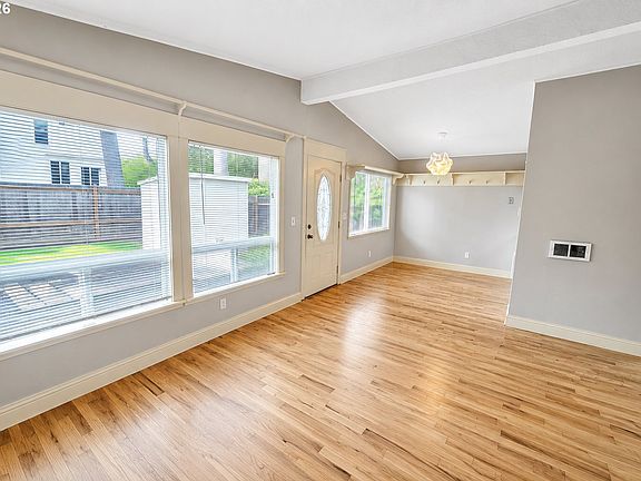 5th image of 7724 N Edison St