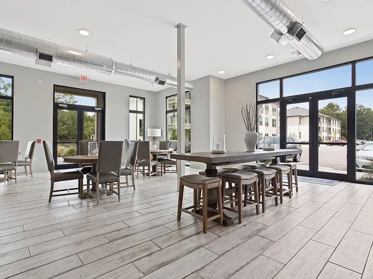 2501 Bienville Blvd #233 — Photo 9