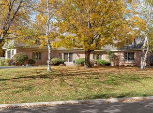 18508 Timber Ridge Dr, Minnetonka, MN 55345