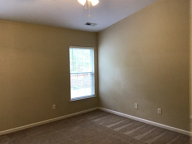 250 Border Rd — Photo 14