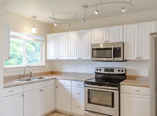 1124 C St #D, Eureka, CA 95501