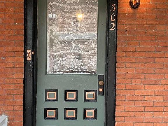 3rd image of 302 S Darlington St #2