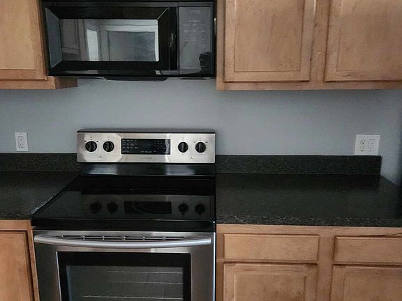 5th image of 18513 Concord Dr