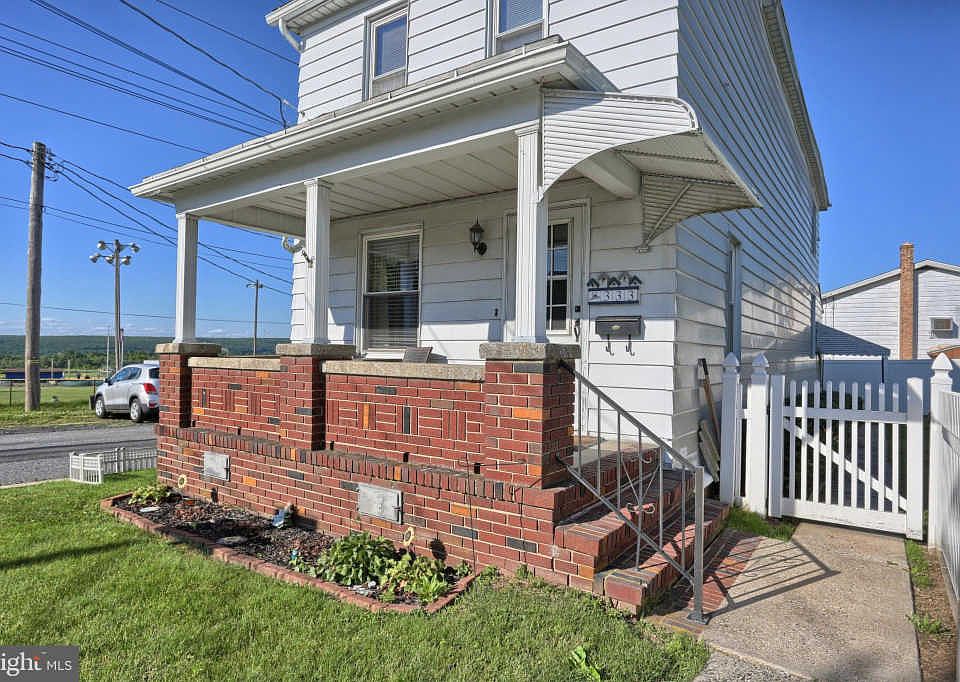 1st image of 333 N 2nd St