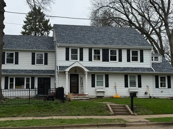 1501 1st Ave, Sterling, IL 61081