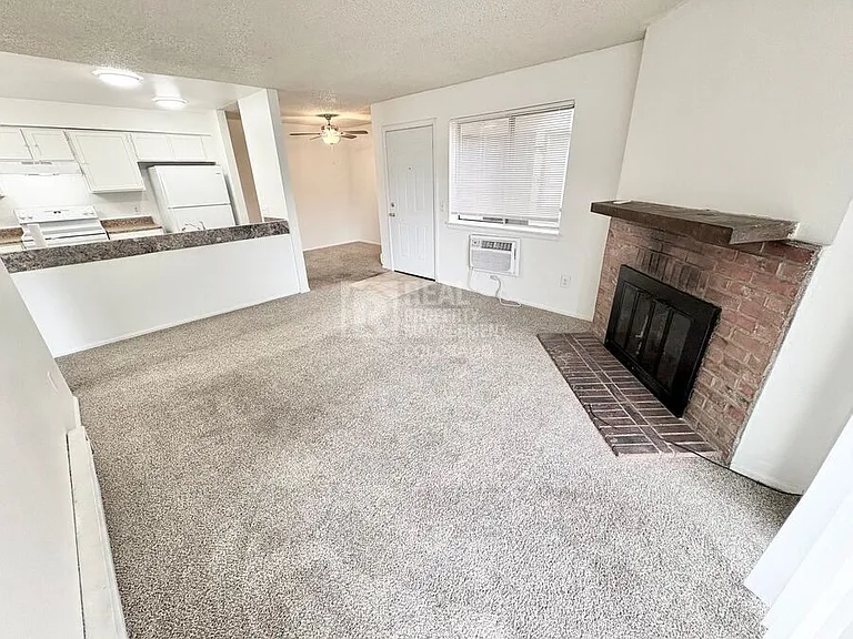 14602 E 2nd Ave #C-309 — Photo 2