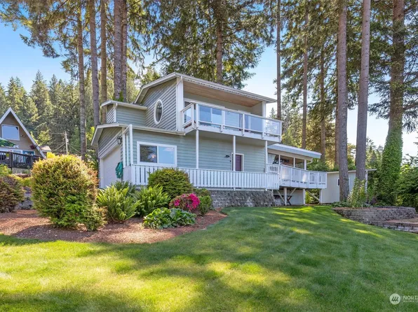 10 E Twanoh Tides Drive, Belfair, WA 98528