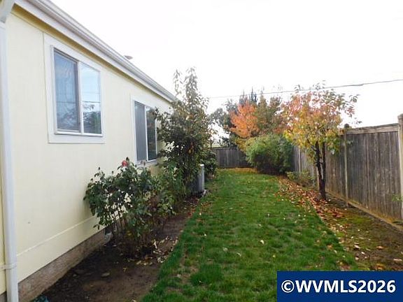 4th image of 145 River Rd Unit 13