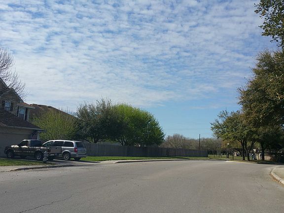 5th image of 4328 Southeast Dr