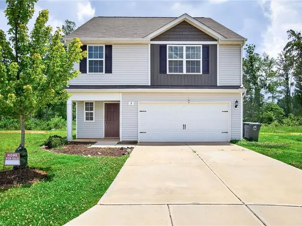 2 Hazelburn Ct, Greensboro, NC 27405