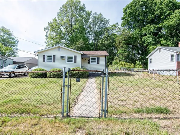 605 E Morehead St, Reidsville, NC 27320