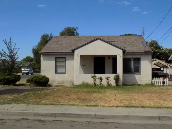 1698 Ida St, Dos Palos, CA 93620