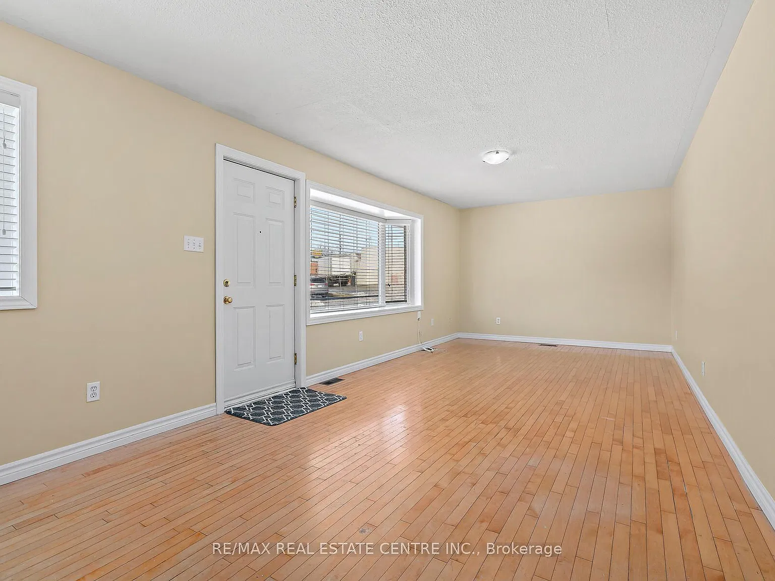 2 bed, $2,300 — Photo 2