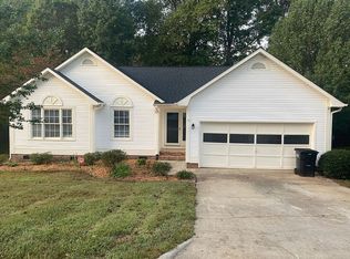 200 Boxelder Ln, Simpsonville, SC 29680