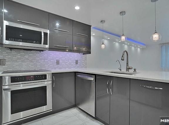 4th image of 100 Old Palisade Rd APT 710