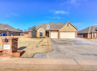 15271 Fox Hollow Rd, Choctaw, OK 73020
