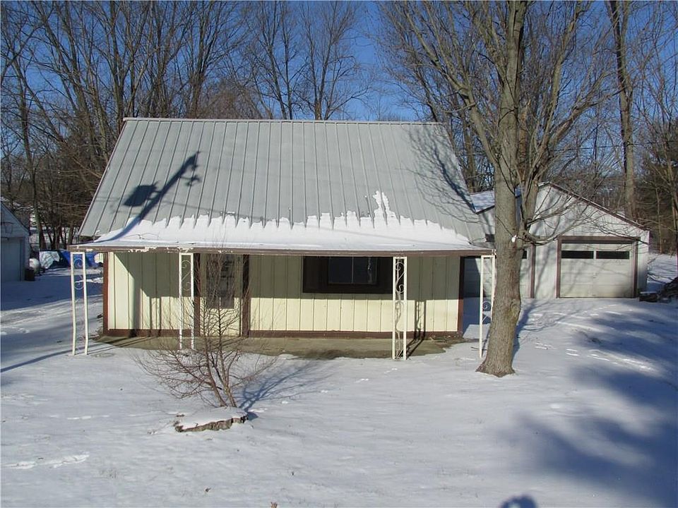 1st image of 214 N Lebanon St