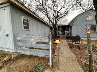 7670 Schantile Dr, Azle, TX 76020