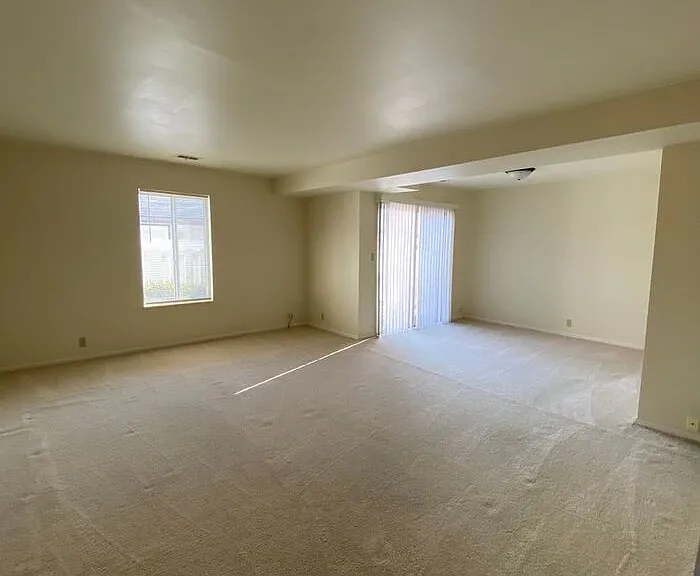 2901 Poplar St #B — Photo 5
