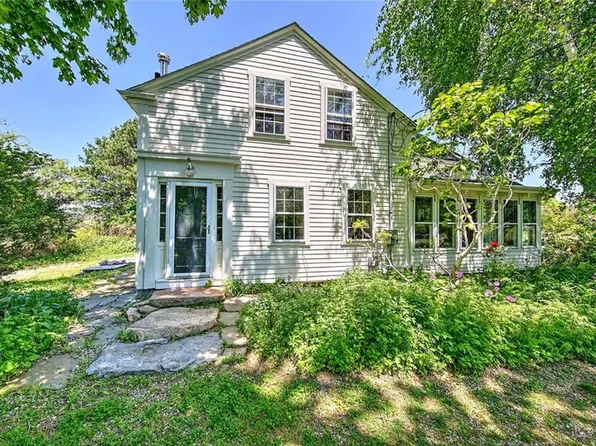 408 Hix Bridge Rd, Westport, MA 02790