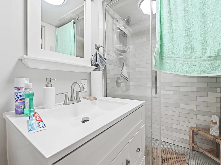 279 Ridgewood Ave #G — Photo 10