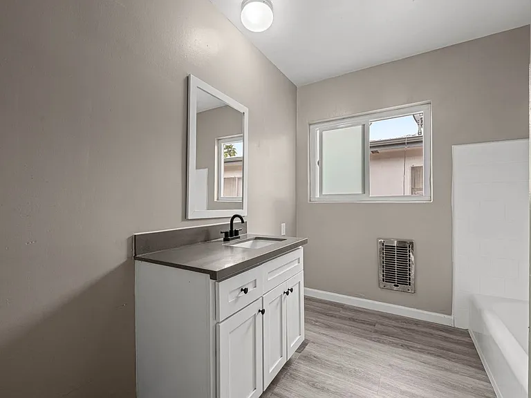 3845 Potomac Ave #11 — Photo 19