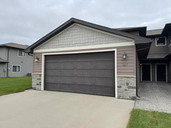 367 26th St SE, Huron, SD 57350