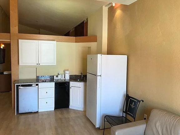 5th image of 101 Palm Harbor Pkwy Ste 409