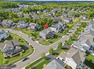 40777 Foxtail Fields Dr, Aldie, VA 20105