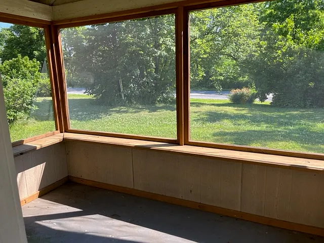 590 Mill Rd #10 — Photo 5