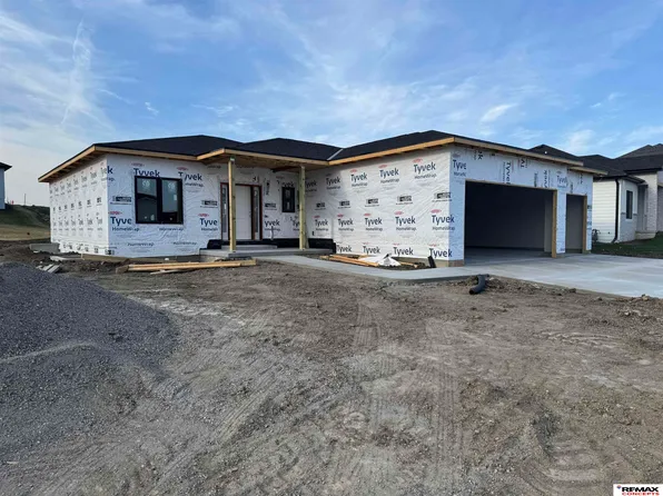 3043 Bertram St, Roca, NE 68430