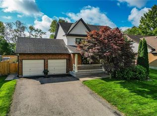 8 Steflar St, Pelham, ON L0S1E4