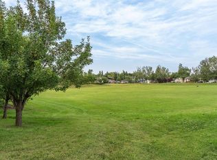 2819 E 28th St SW, Calgary, AB T3E 2J2