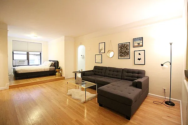 Rented by Bold New York | media 20