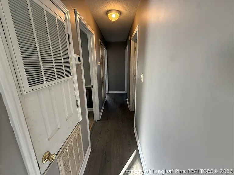 2223 Carbine St — Photo 4