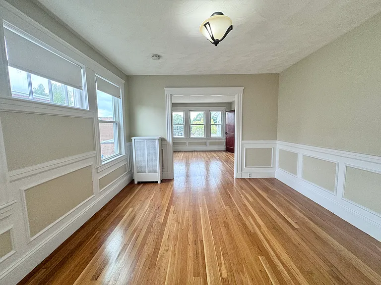 88 Beechcroft St #3 — Photo 7