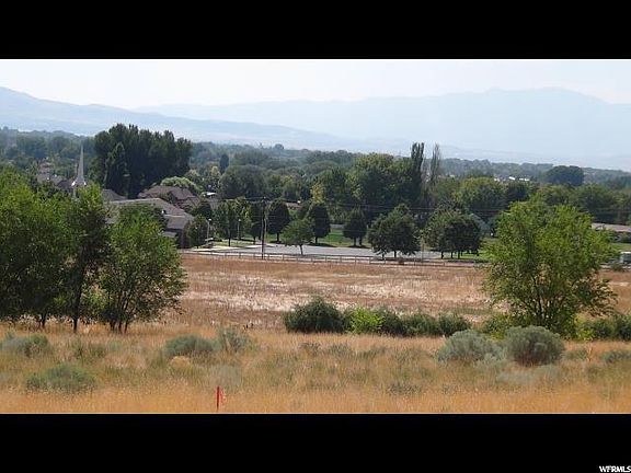 4th image of 2163 N 160 E